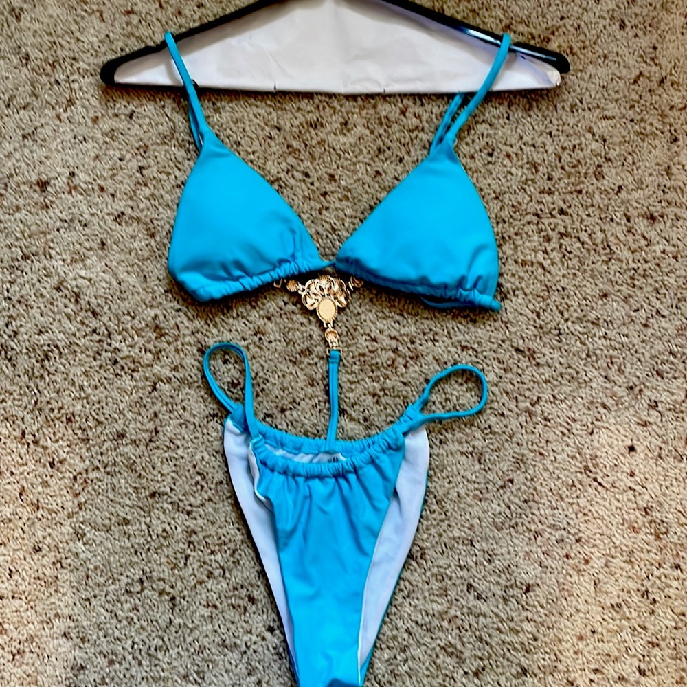 One piece swimsuit